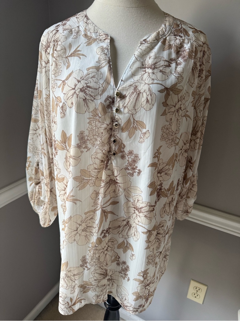 Sara Michelle Cream Tunic with Tan Floral Motif